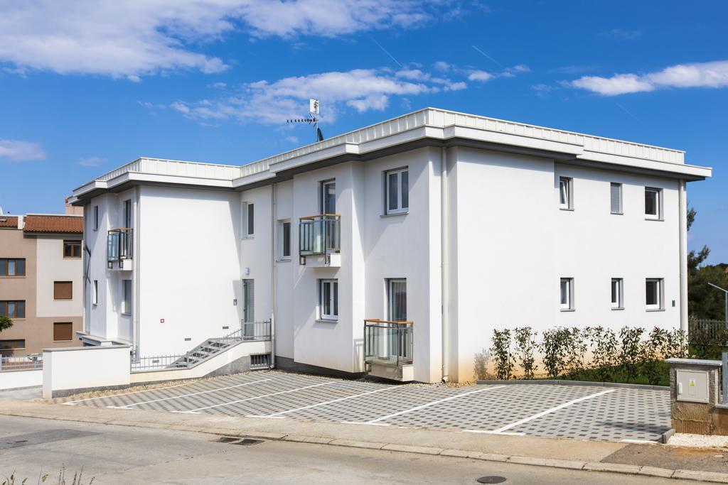 Viras Luxury Holiday Premantura Kültér fotó