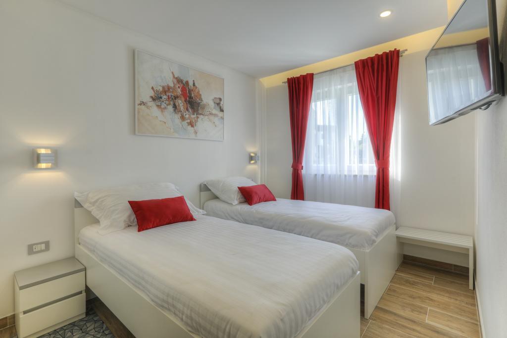 Viras Luxury Holiday Premantura Kültér fotó