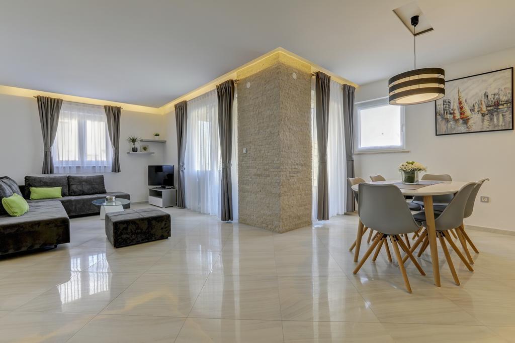 Viras Luxury Holiday Premantura Kültér fotó